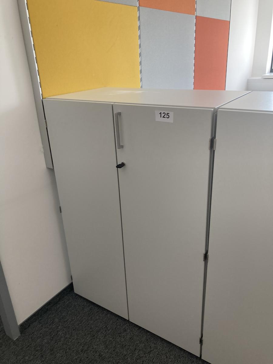 Aktenschrank, 3 Ordnerhöhen, Maße: ca. 80 x 45 x 115 cm